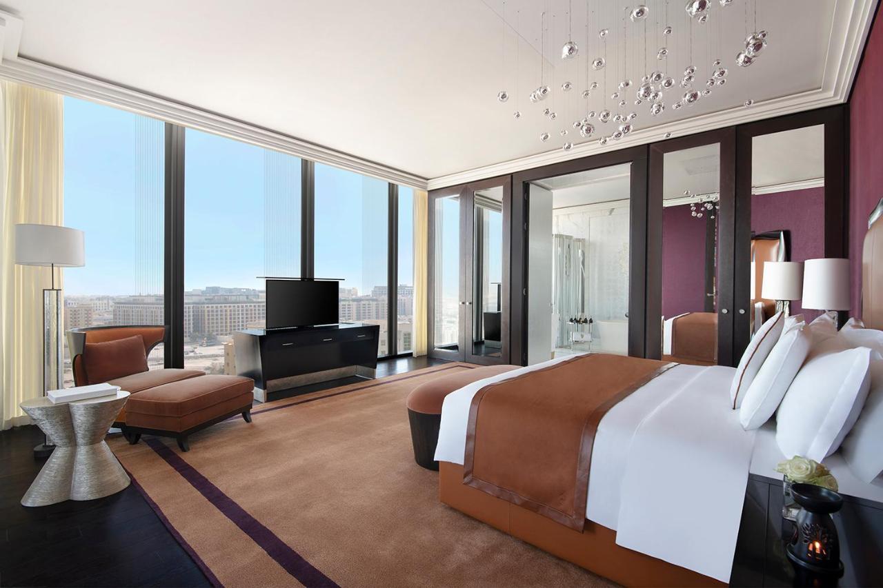 Banyan Tree Doha At La Cigale Mushaireb Ngoại thất bức ảnh A bedroom at the Mandarin Oriental, Munich
