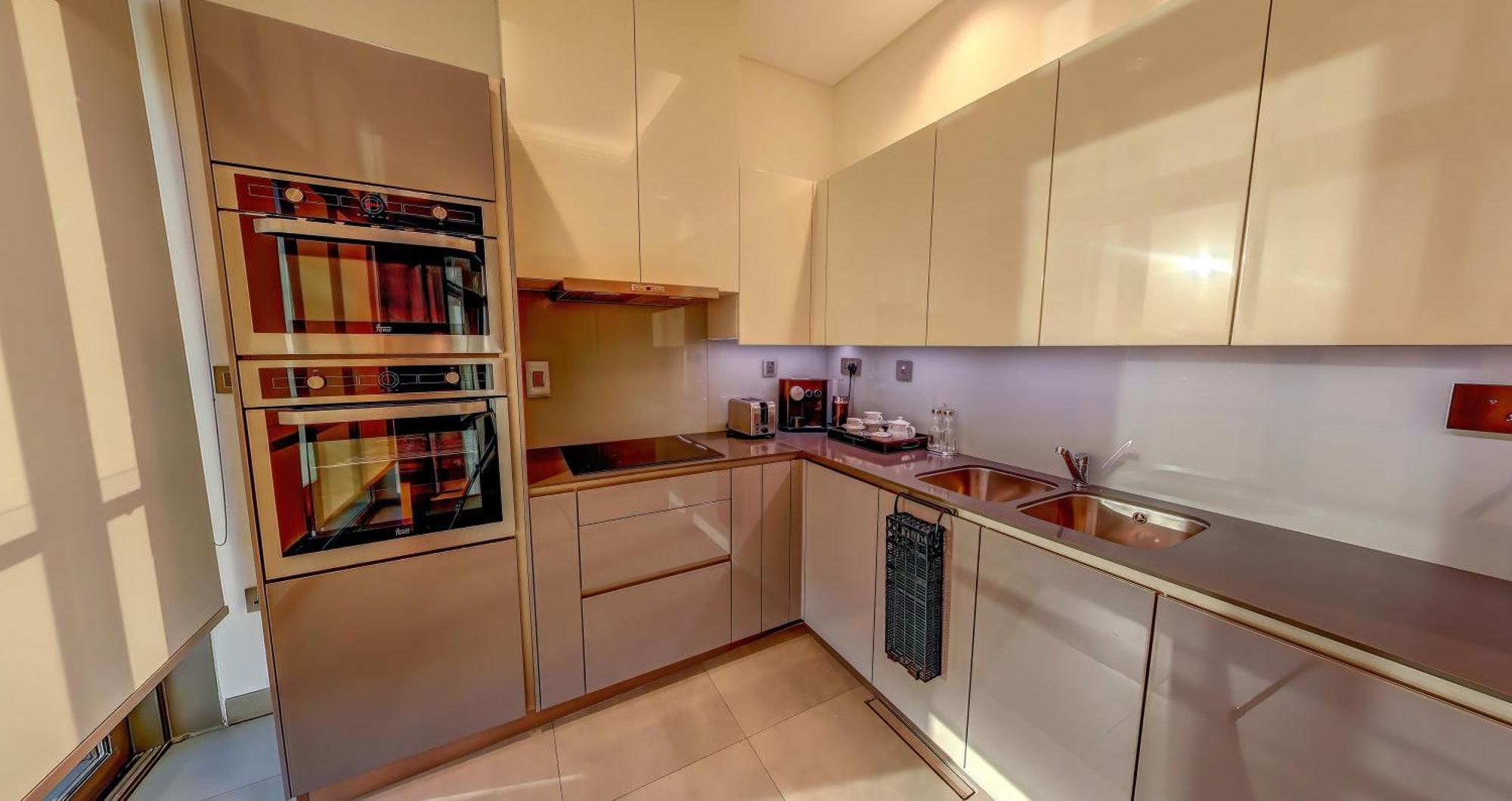 Banyan Tree Doha At La Cigale Mushaireb Ngoại thất bức ảnh A kitchen